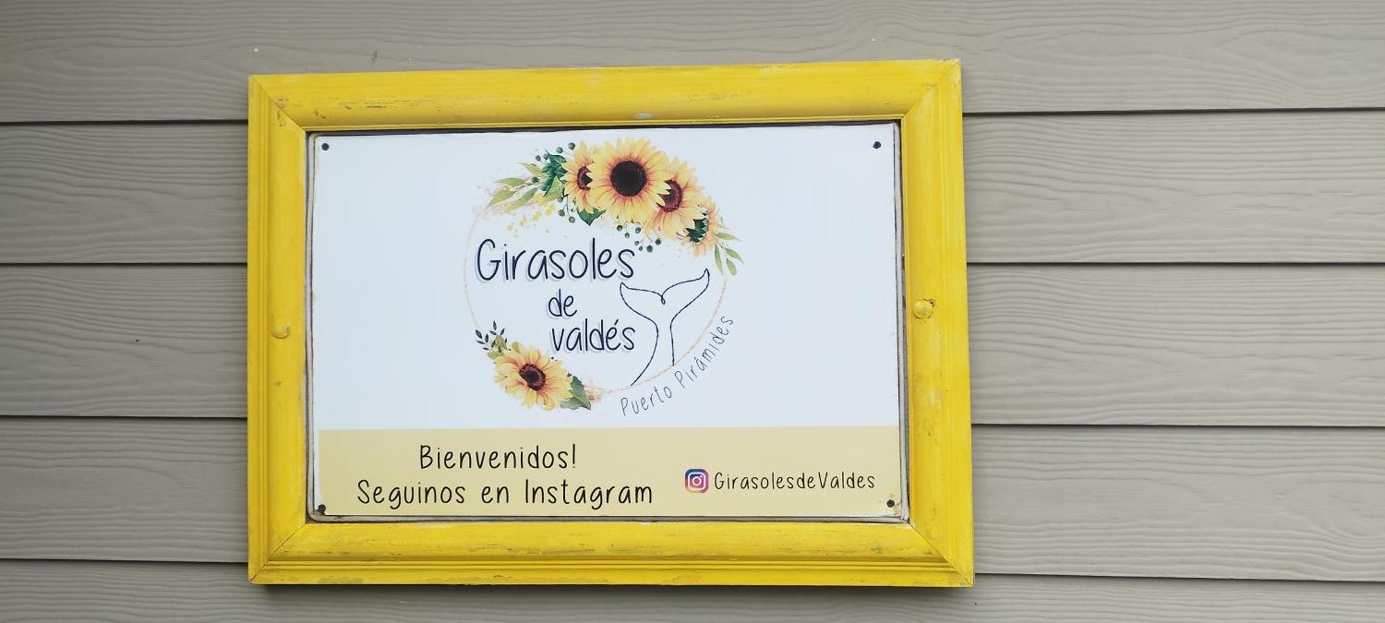 Girasoles De Valdes Villa Puerto Pirámides Exterior photo